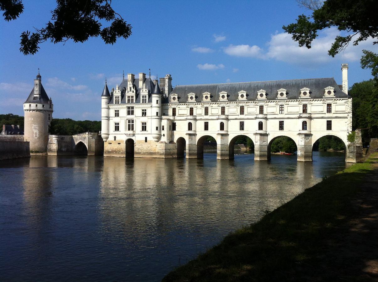 Gite-Civray-De-Touraine Maison De Denise Exterior photo